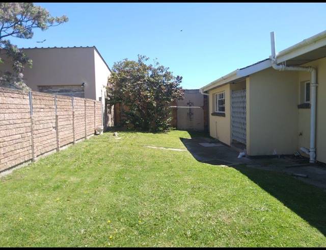 3 BEDROOM HOUSE RENTED IN WESTERING
